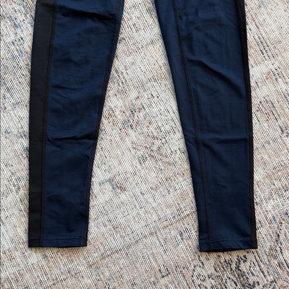 SPANX Midnight Black Leggings - brand new - Picture 3 of 5